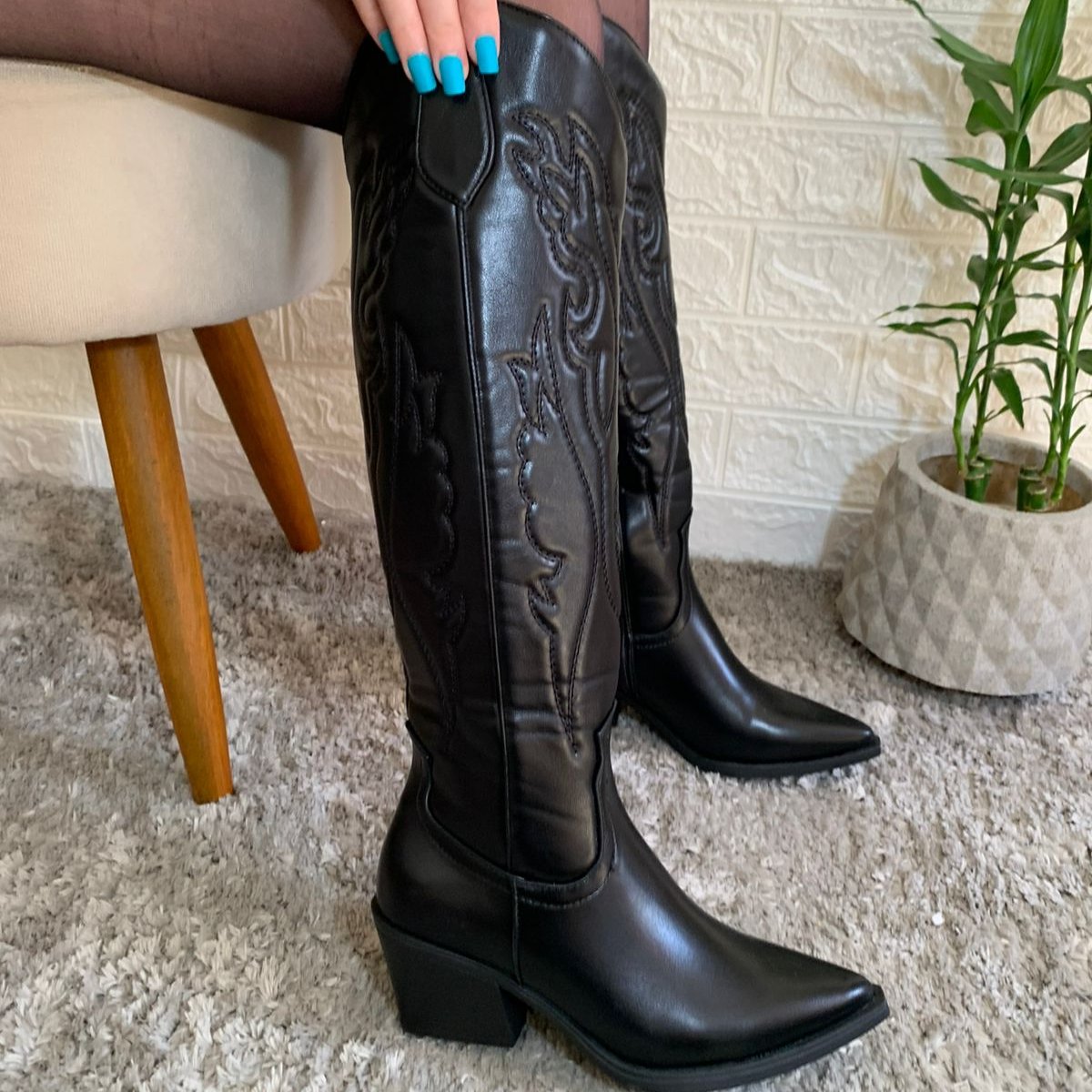 Bota Eloa