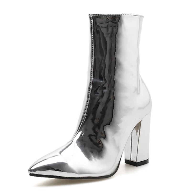 Bota Dominique