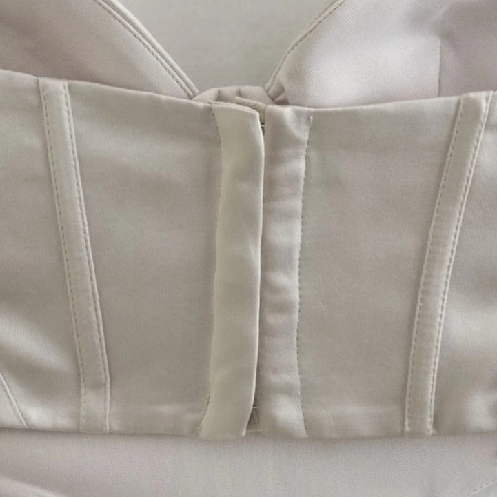 Cropped Hellen